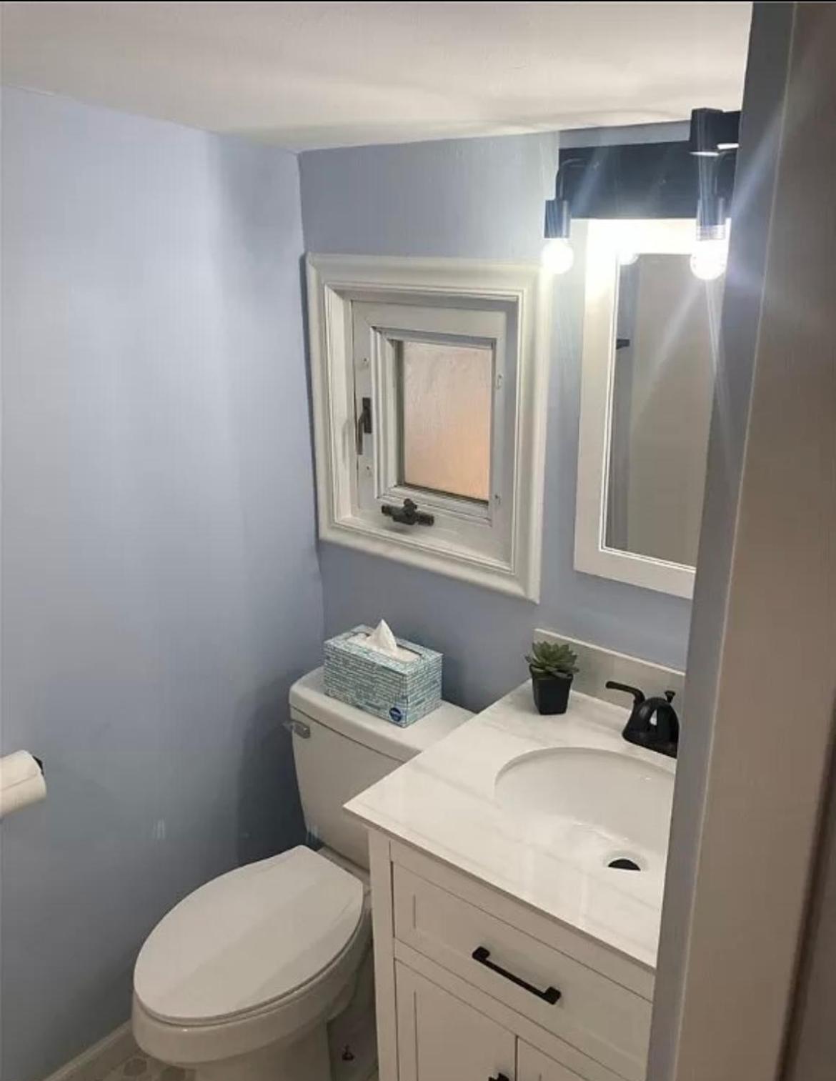 Attic Retreat 5 Minutes From Westside Market كليفلاند المظهر الخارجي الصورة